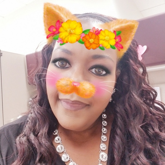 Meet your Posher, Jo - Picture 4 of 4